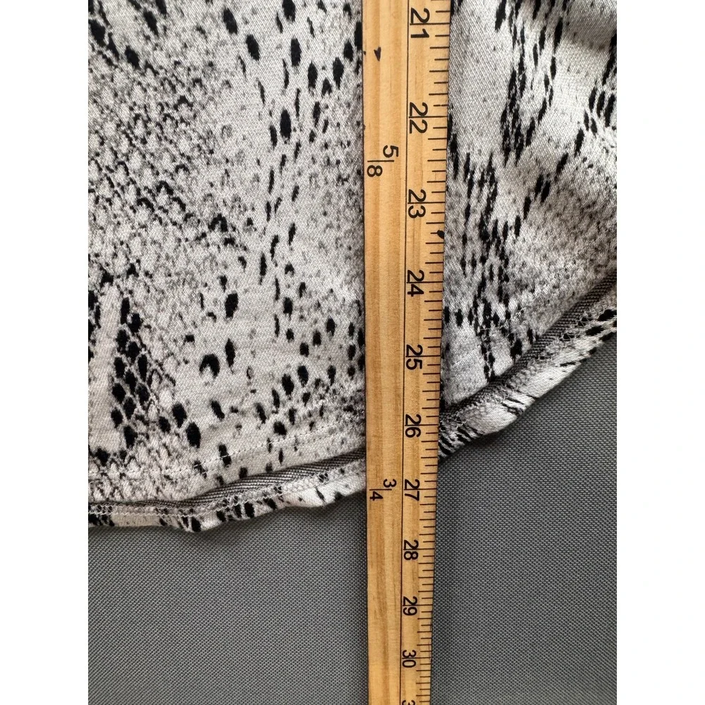 Karen Kane Womens Grey Black Snakeskin Print‎ Long Sleeve Scoop Neck Top Large
